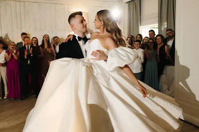 Taneczny Krok | Pierwszy Taniec Kraków Krowodrza | Lekcje Tańca Od Podstaw